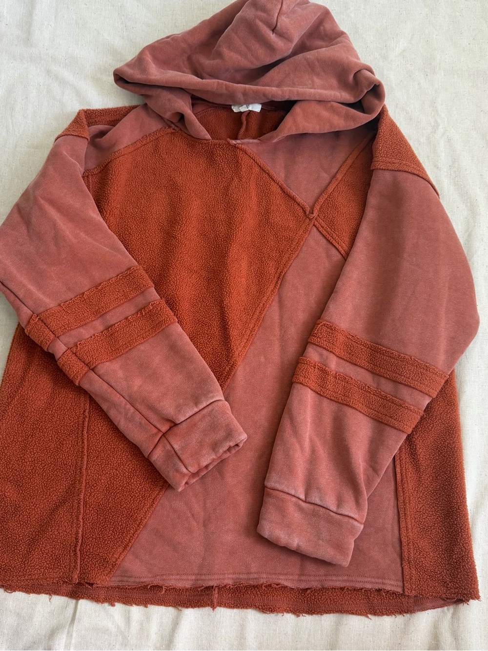 easel Patchwork Crewneck Hoodie in Rust